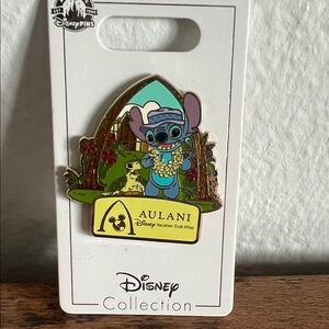 Disney Aulani Pin with Stitch in Blue and Green